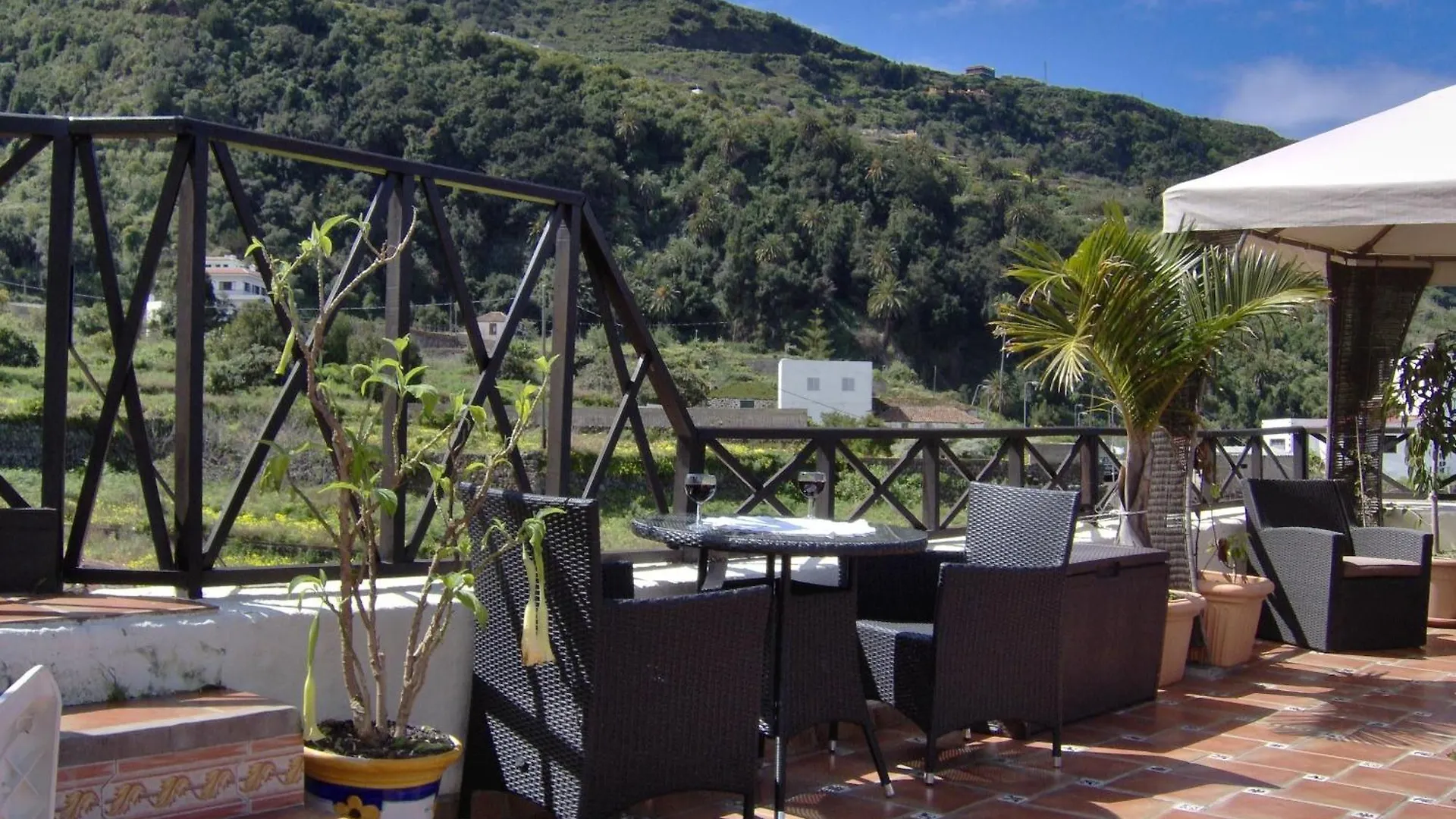Apartamentos Monasterio De San Antonio - Rustikales Apartment Mit Kleiner Innenhofterrasse Icod De Los Vinos
