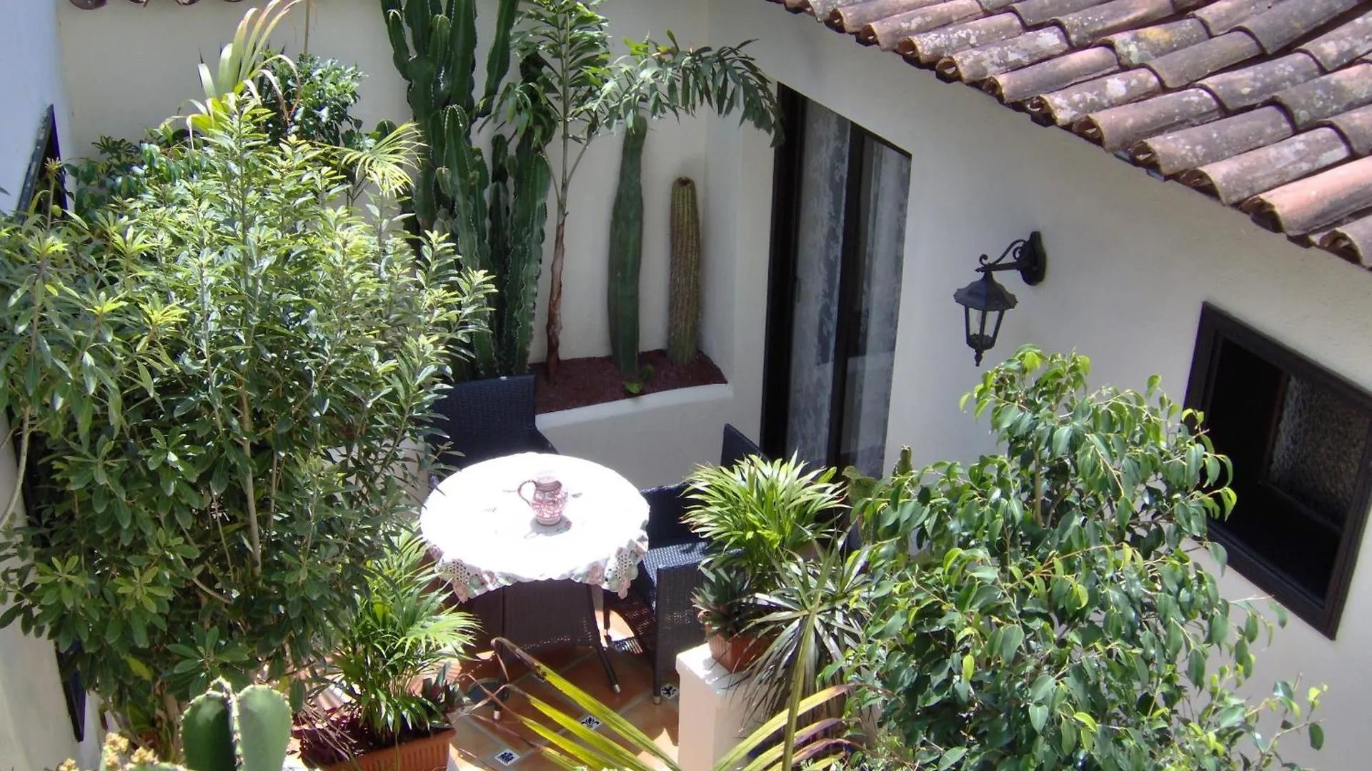 Apartamentos Monasterio De San Antonio - Rustikales Apartment Mit Kleiner Innenhofterrasse location
